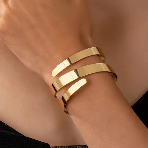 Modern Style Commute Geometric Gold Plaed Bangle