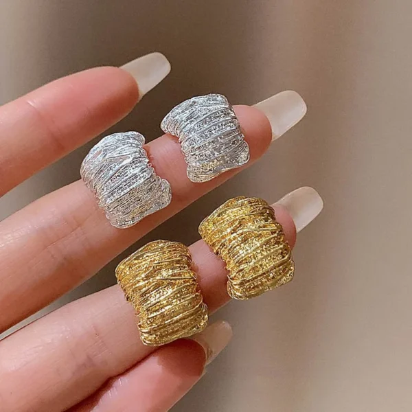 Elegant Style Solid Color Alloy Ear Stud