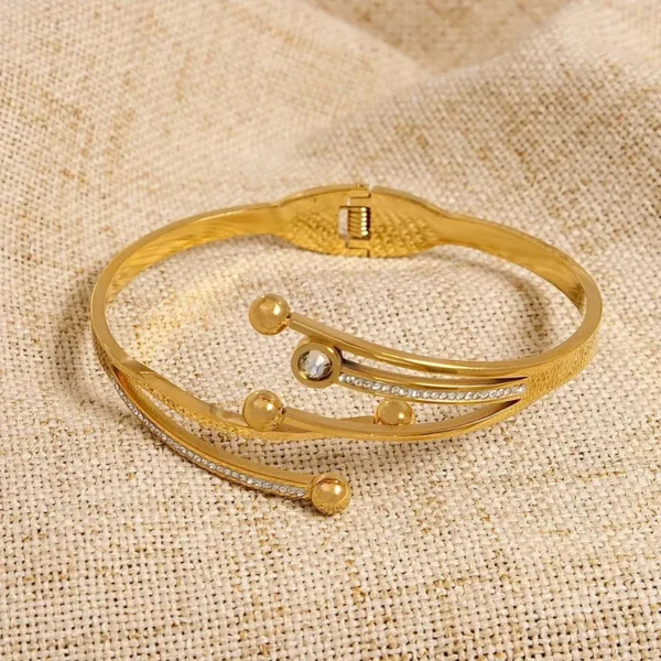 Artistic Geometric Shape 18K Gold Plated Zircon Inlay Bangle