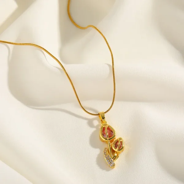 Gold Plated Stainless Steel Anti Tarnish Zirconia Embedded Tulip Pendant Necklace
