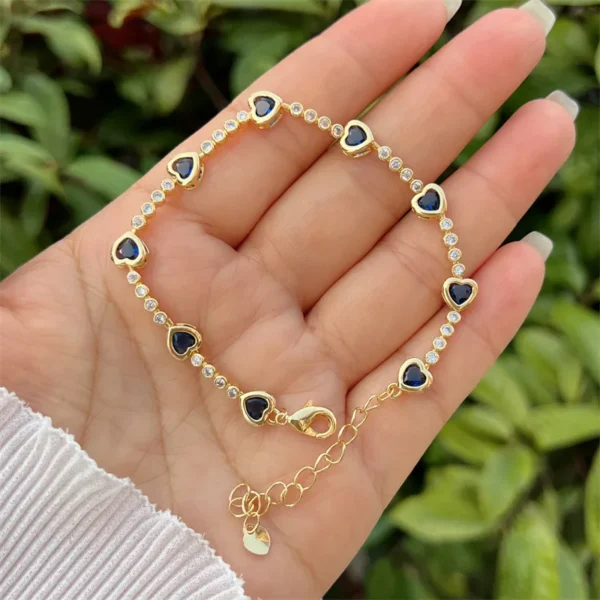 Classic Style Round Heart Shape Copper Zircon 18K Gold Plated Inlay Bracelet